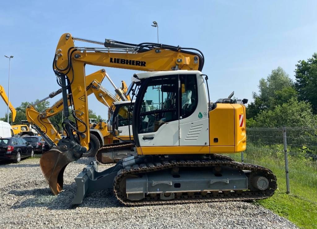 Liebherr r 914 compact Excavadora de orugas 134.000 €