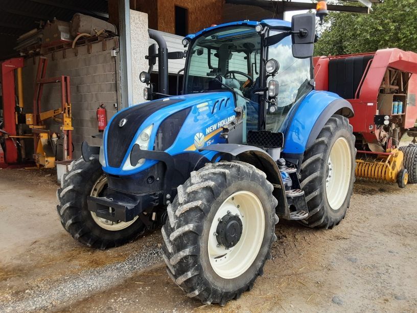 E-FARM: New Holland T5.110 - Traktor - id T3EQFKB - 64 000 € - Rok produkcji: 2019 - Motogodziny: 2865,Moc silnika: 107,Francja