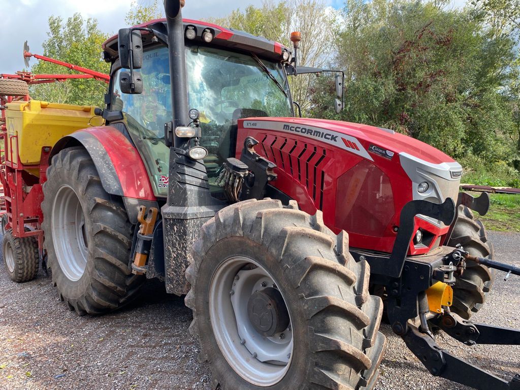 E-FARM: mc cormick x7.418 - Tractor - id SRMKPL6 - €102,000 - Year of construction: 2023 - Engine hours: 850,Engine power (HP): 159,France