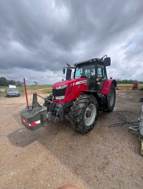 Massey Ferguson 6613 Dyna-6 Tractor €53,000