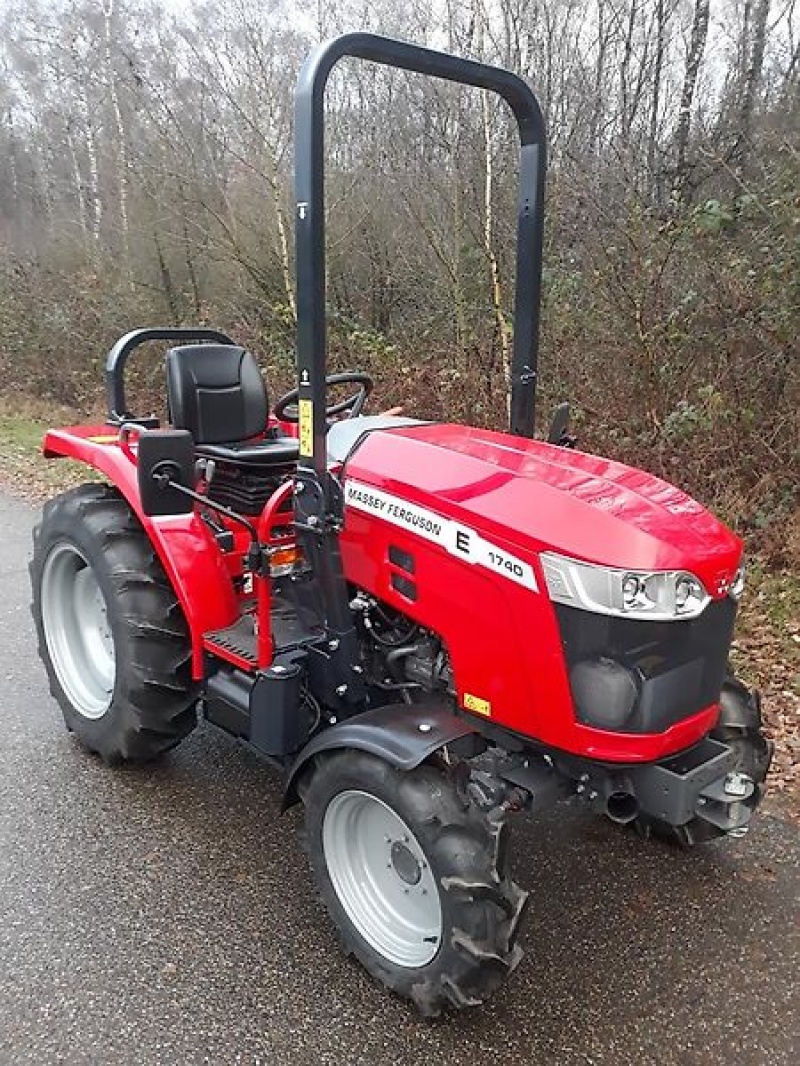 Massey Ferguson 1740E tractor 19 950 €