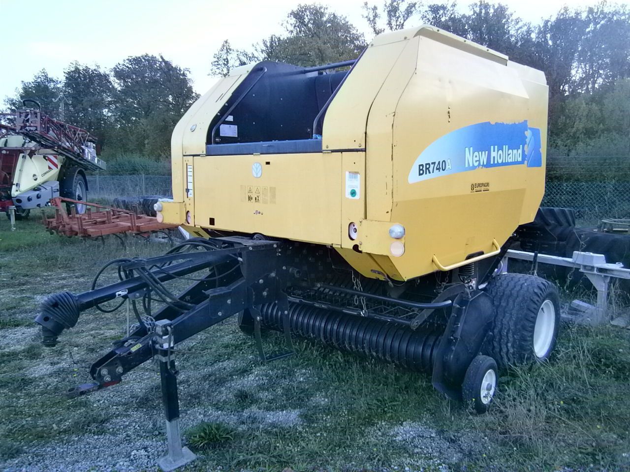 New Holland BR740 Empacadora 3900 €