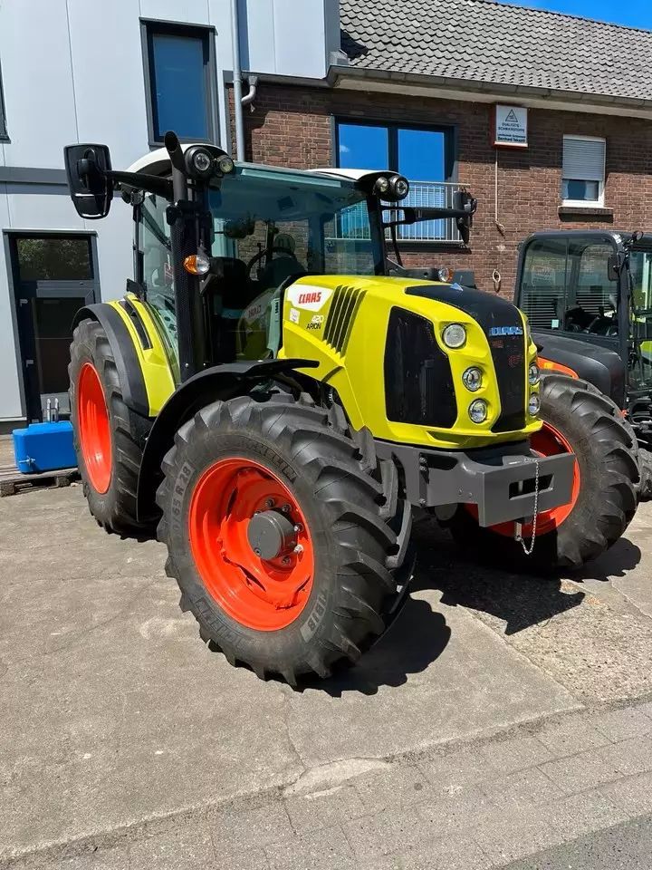 Claas Arion 420 Tractor 58.403 EUR