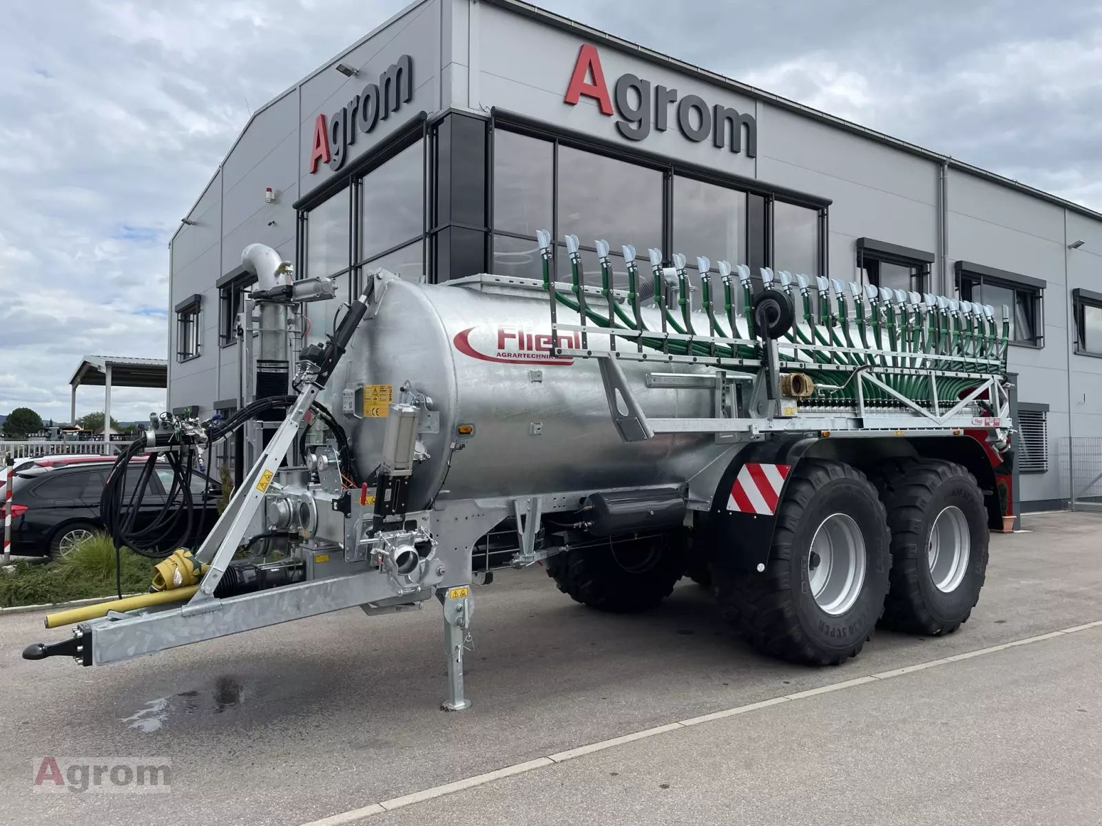 E-FARM: Fliegl Maxx Line Plus - Gülleausbringung Sonstige - id FCS5HAE - Baujahr: 2023 - Deutschland
