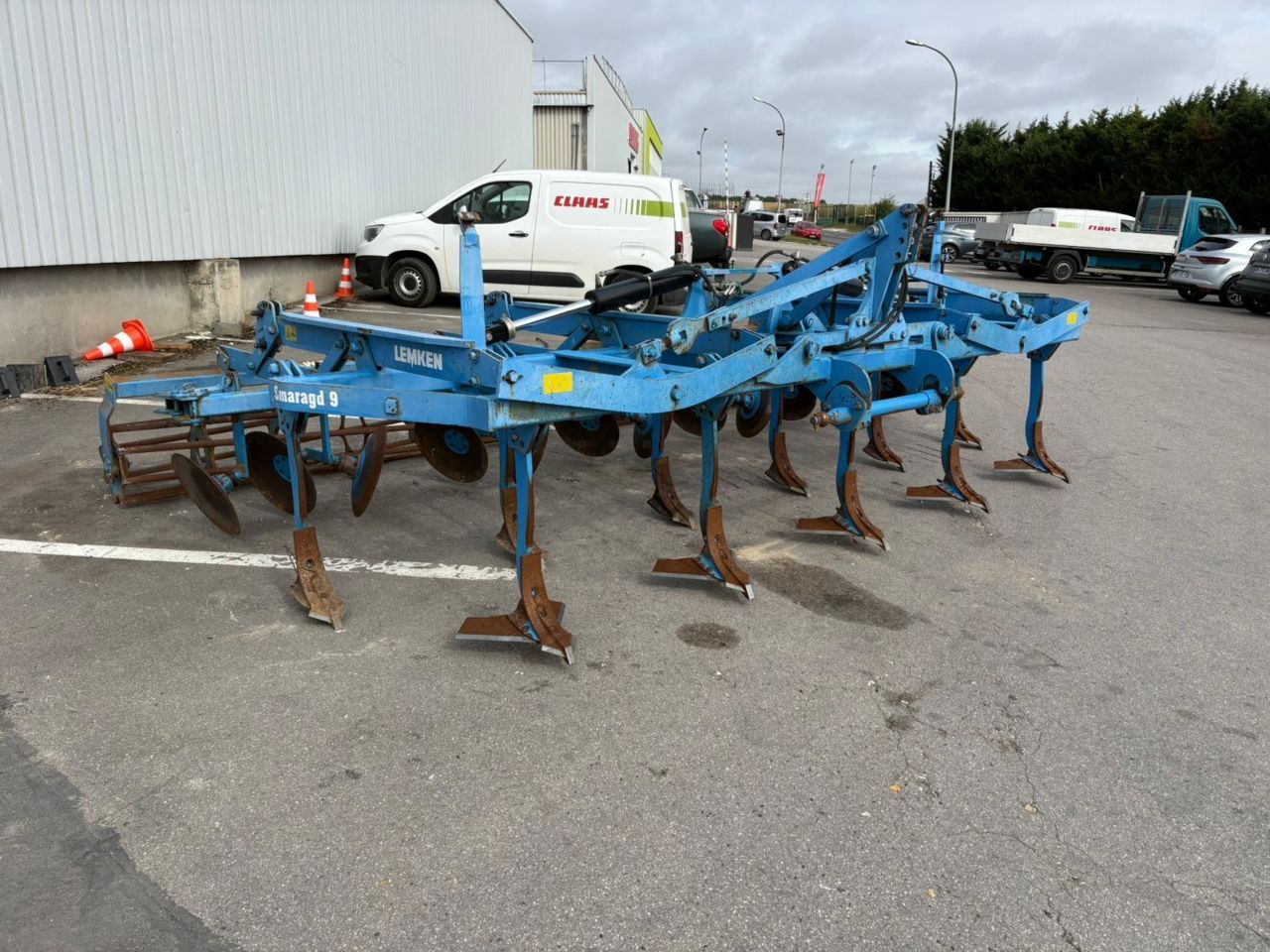 E-FARM: Lemken smarag - Kultivátor - id XPREYR4 - 11 900 EUR - Gyártási év: 2008 - Franciaország