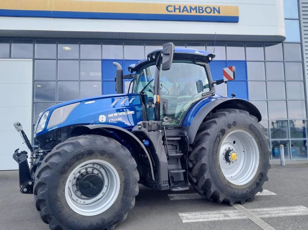 E-FARM: New Holland T7.275 - Traktor - id ULKWCMF - 190.000 € - Produktionsår: 2023 - Motortimer: 802,Motoreffekt (HP): 275,Frankrig
