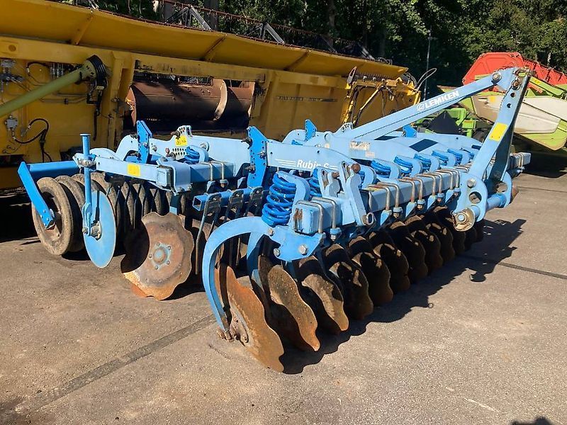 E-FARM: Lemken rubin 9/300 u - Herse à disques et disque compact - id W5QSULT - 13 900 € - Année: 2011 - Lettonie