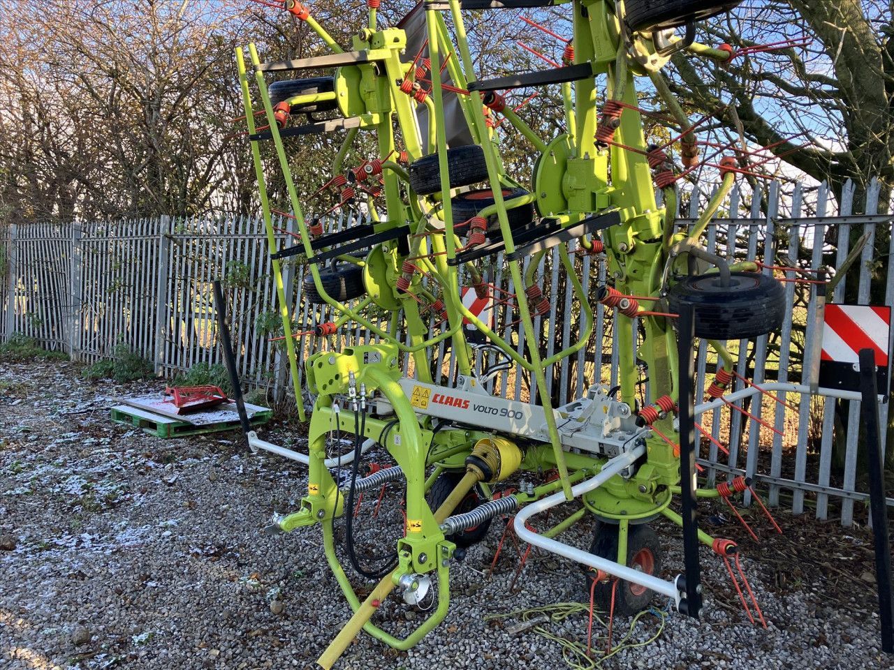 E-FARM: Claas Volto 900 - Kreiselheuer - id AQFFQEP - 15.944 € - Baujahr: 2022 - Vereinigtes Königreich