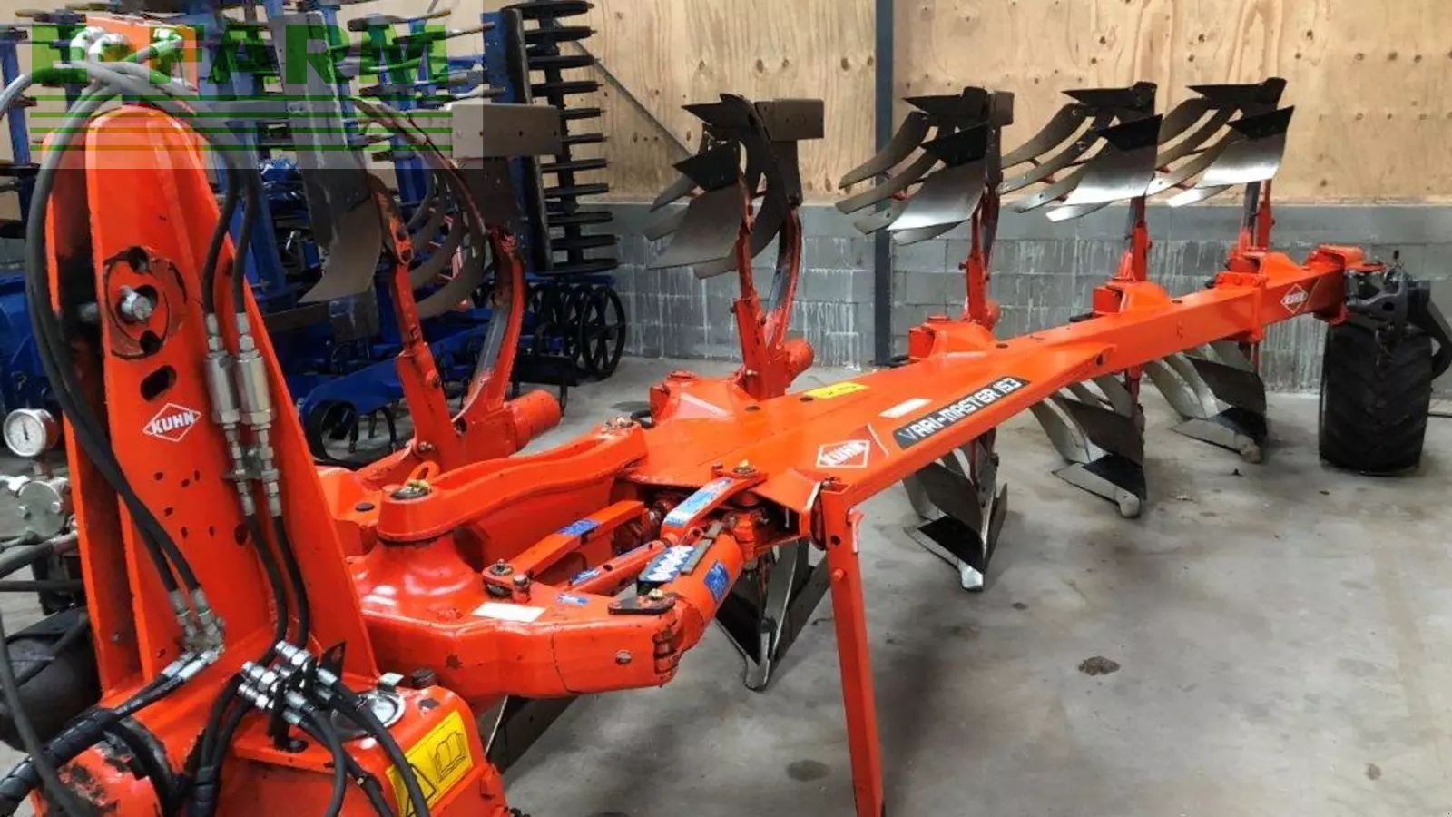 Kuhn vari-master 153 Plough €19,408