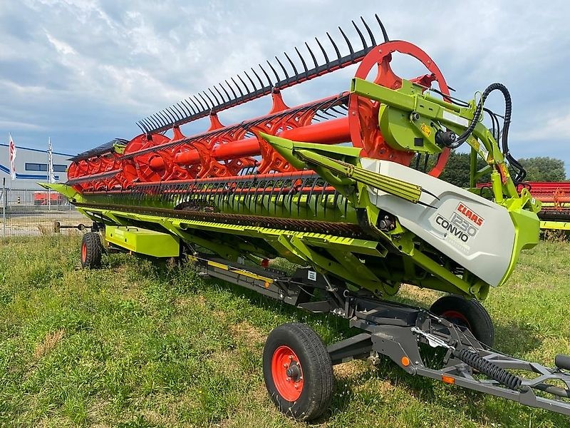 Claas ConVio 1230 header €89,000