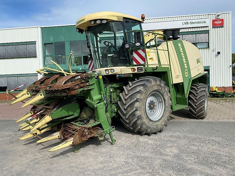 E-FARM: Krone BiG X 700 - Savaeigis pašarų smulkintuvas - id BAAFYN1 - 99 000 € - Gamybos metai: 2012 - Variklio darbo valandos: 2 220,Vokietija