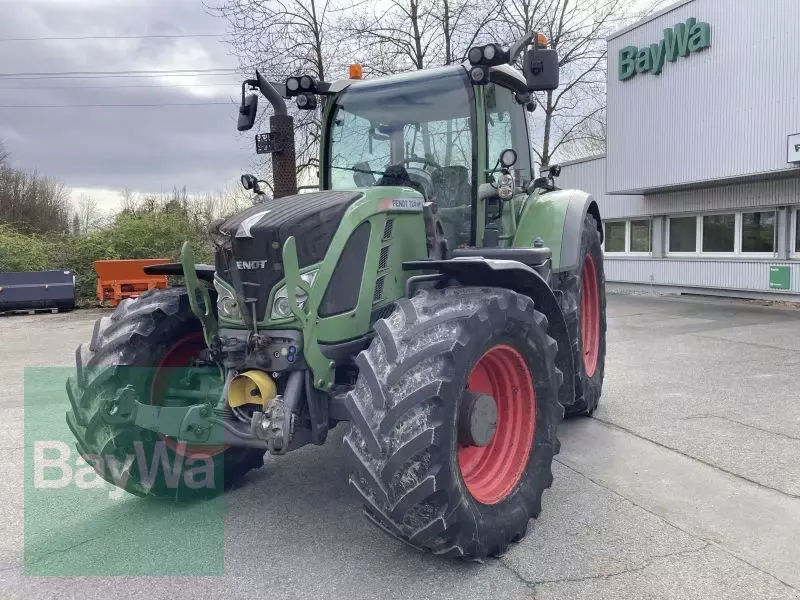 E-FARM: Fendt 724 Vario ProfiPlus - Traktor - id DJ1D4Z5 - 82.900 € - Baujahr: 2014 - Abgelesene Motorstunden: 7.875,Motorleistung (PS): 237,Deutschland