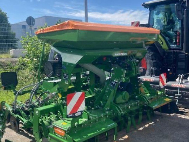 E-FARM: Amazone KE 3000 Special - Taladro - id PL4B9SJ - 39.500 € - Año: 2023 - Alemania