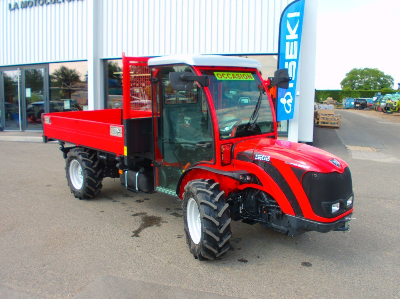 E-FARM: Carraro tigrecar 5800 - Tractor - id TABCMYK - 35.900 EUR - Anul: 2023 - Citeste ore: 20,Muterea motorului: 58,Franța