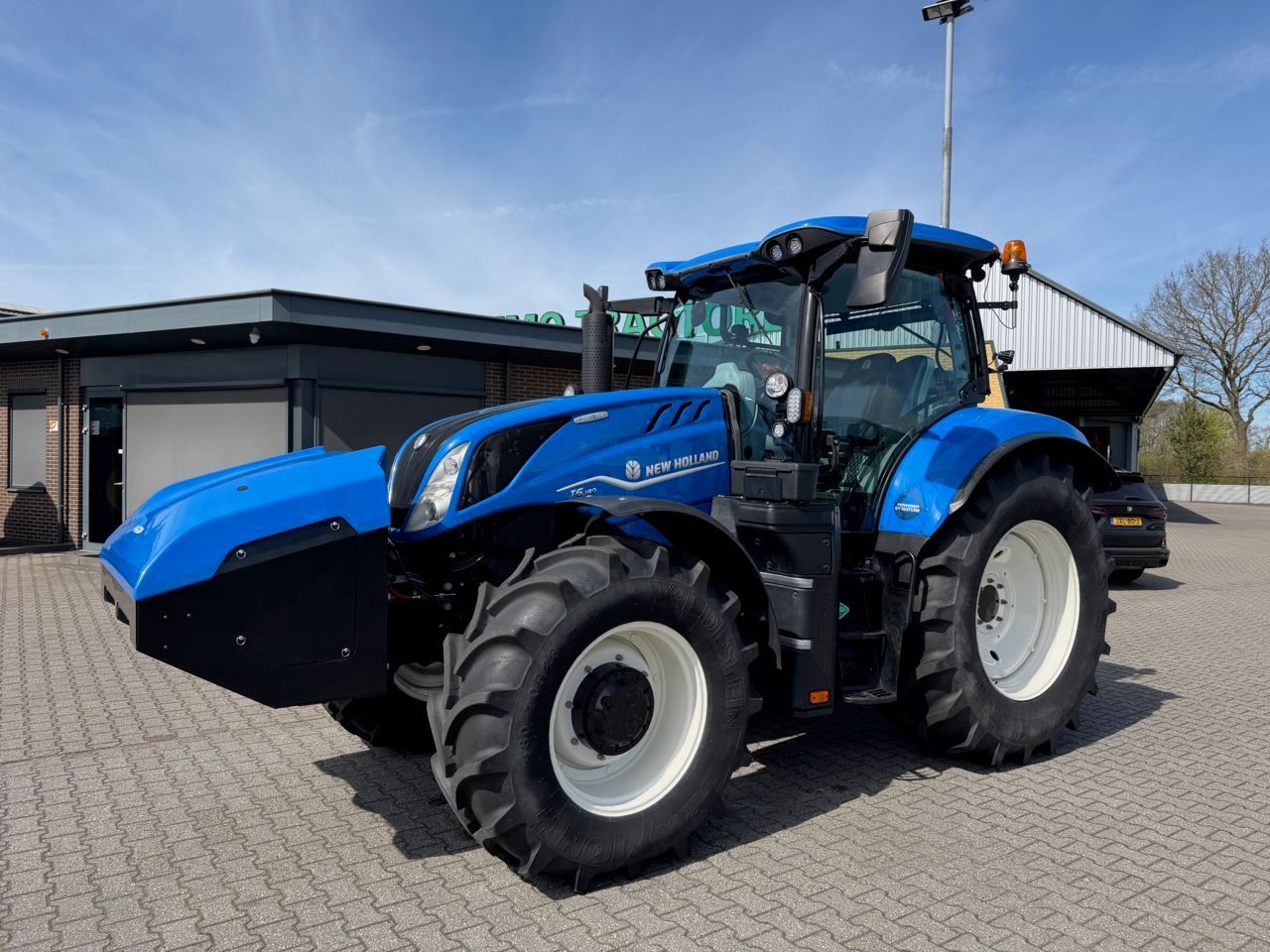 New Holland T6.180 Tractor 69.500 €