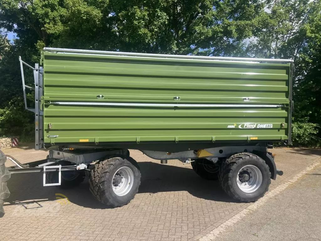 E-FARM: Fliegl dk 180 maxum fox - Cassone ribaltabile - id DQMPGSK - 28.908 € - Anno di costruzione: 2025 - Germania