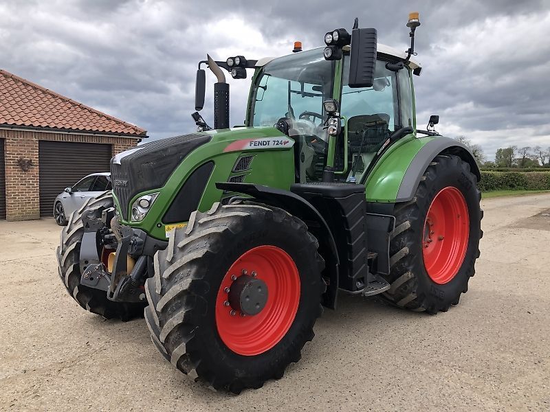 E-FARM: Fendt 724 Vario - Traktor - id QDG1NGF - 98.289 € - Baujahr: 2020 - Abgelesene Motorstunden: 7.444,Vereinigtes Königreich