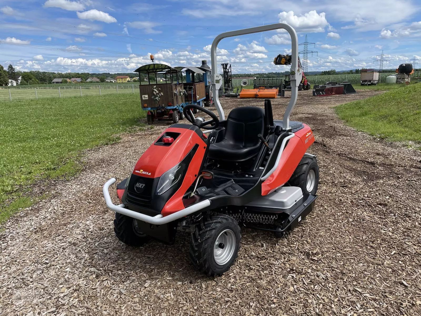 E-FARM: Herkules hxt 132-26 allrad hochgrasmäher neu lagernd - Lawn mower - id DHIS9W1 - €10,492 - Year of construction: 2025 - Austria