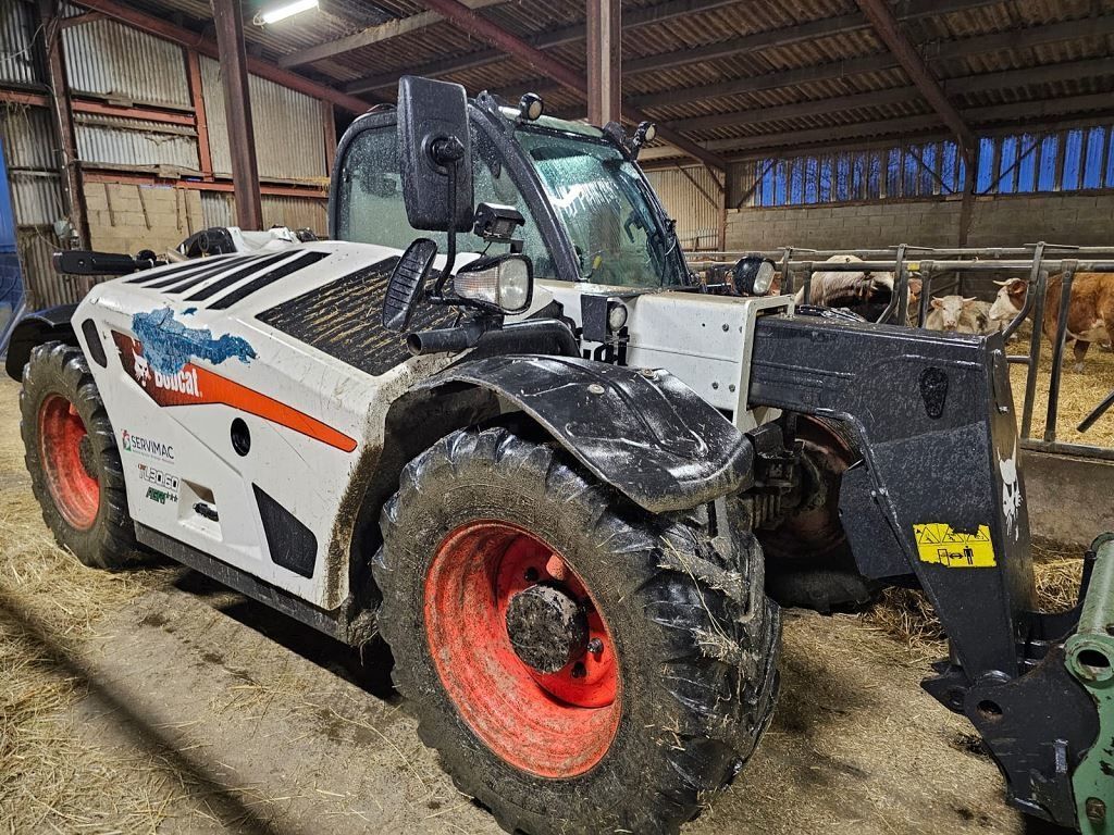 E-FARM: Caterpillar tl 30.60 - Ładowacz teleskopowy - id GGMWHCT - 63 500 € - Rok produkcji: 2021 - Motogodziny: 1947,Moc silnika: 100,Francja