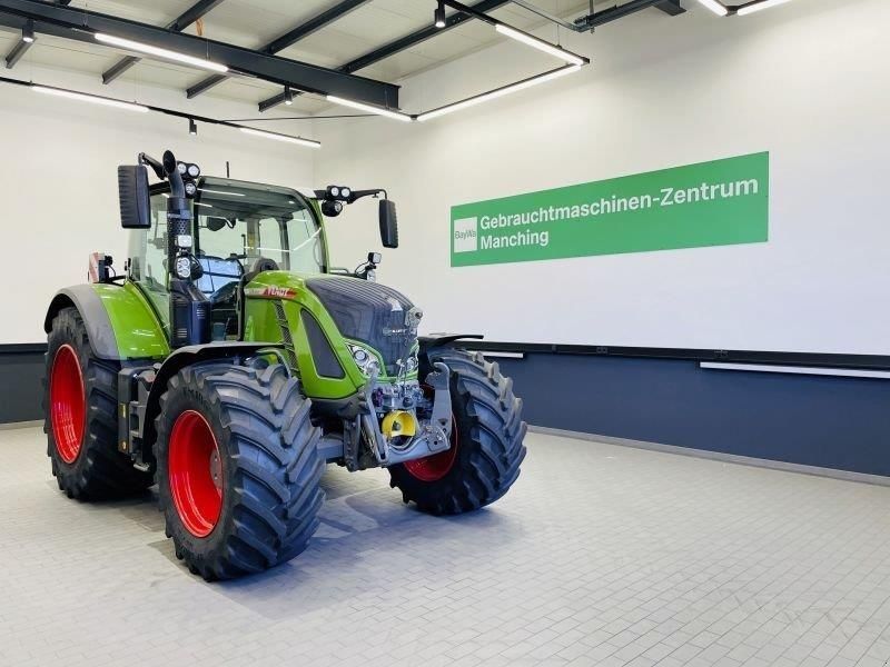 Fendt 724 Vario Profi Plus Traktor 190.924 €
