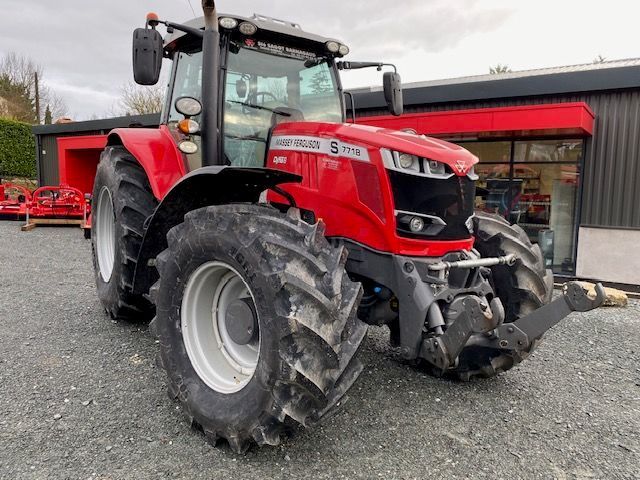Massey Ferguson 7718S Traktor 95.000 €