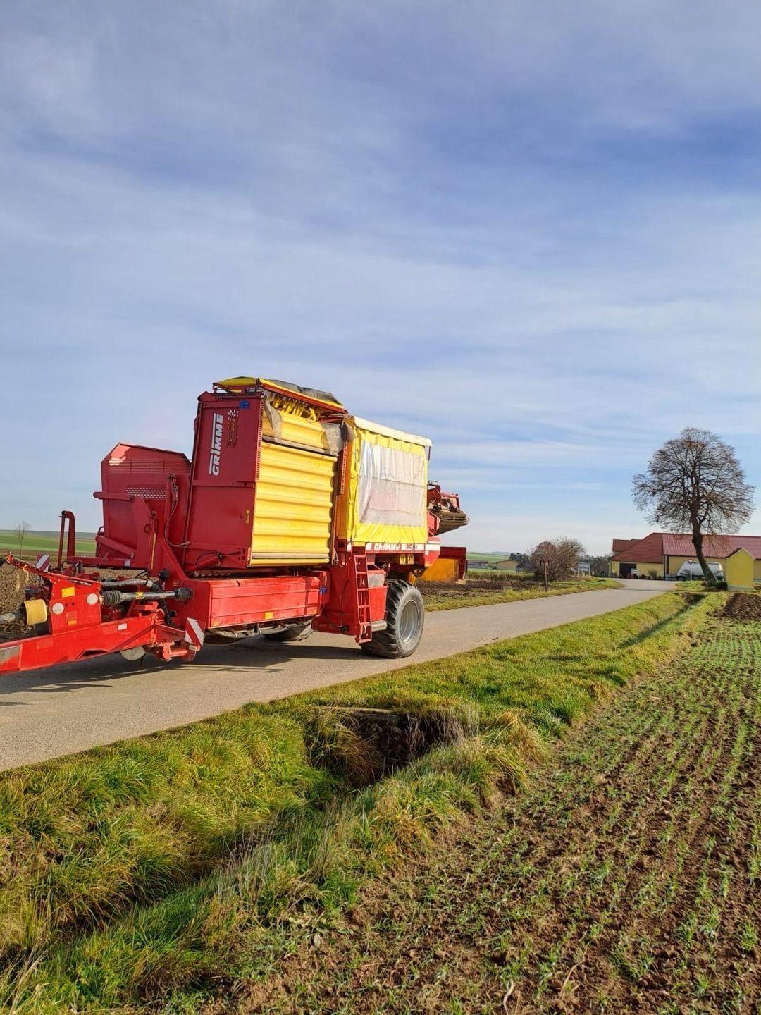 E-FARM: Grimme SE 260 - Potato harvester - id C5SJHKT - €91,062 - Year of construction: 2015 - Engine hours: 570,Austria