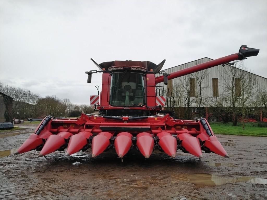 Case IH Axial-Flow 6140 Cosechadora 215.000 €
