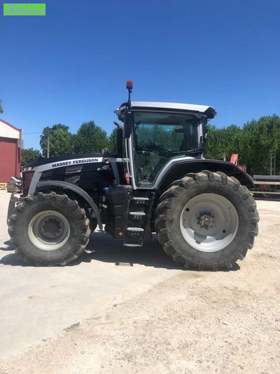 E-FARM: Massey Ferguson 265 - Tractor - id FLHTPYQ - €134,000 - Year of construction: 2021 - Engine hours: 1,850,Engine power (HP): 265,France