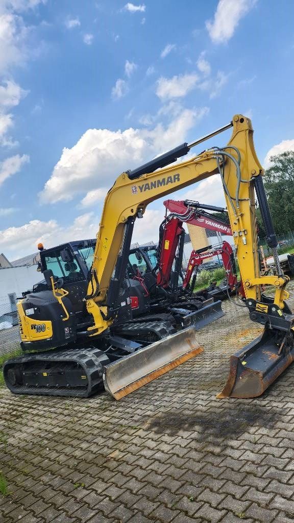 Yanmar sv100-2a mono advance mit ms08 Mini excavator €84,000