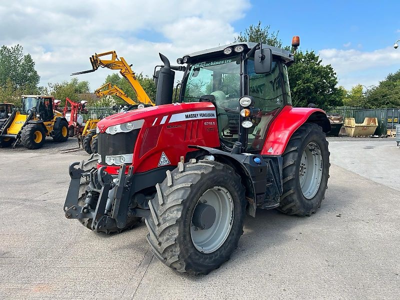 Massey Ferguson 6718 S tractor 75.820 €