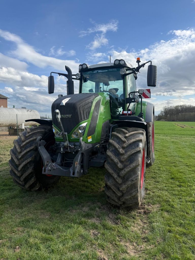 Fendt 826 Vario Profi Plus Traktor 172.500 €