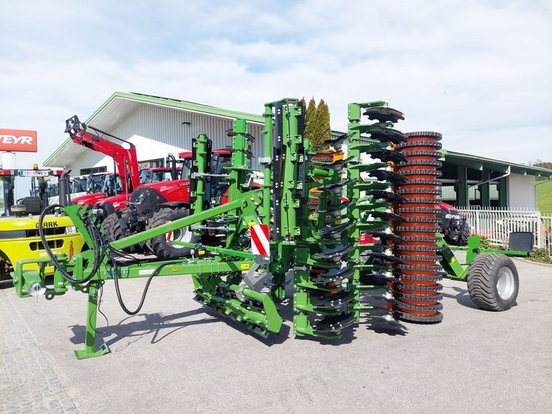 E-FARM: Amazone catros+ 5003-2ts kompaktscheibenegge - Disc harrow - id AEAAUGN - Year of construction: 2024 - Austria