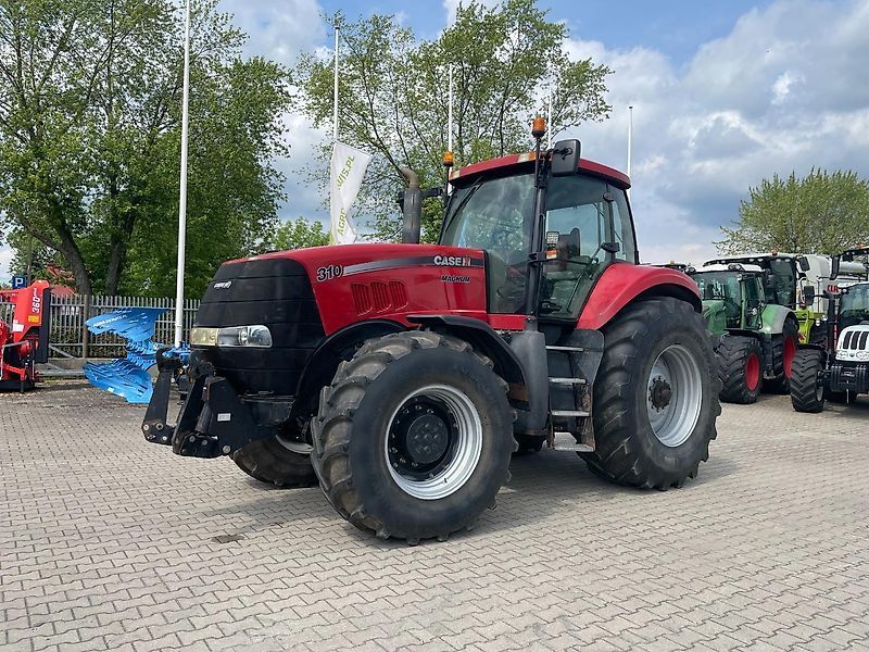 Case IH Magnum 310 Tractor