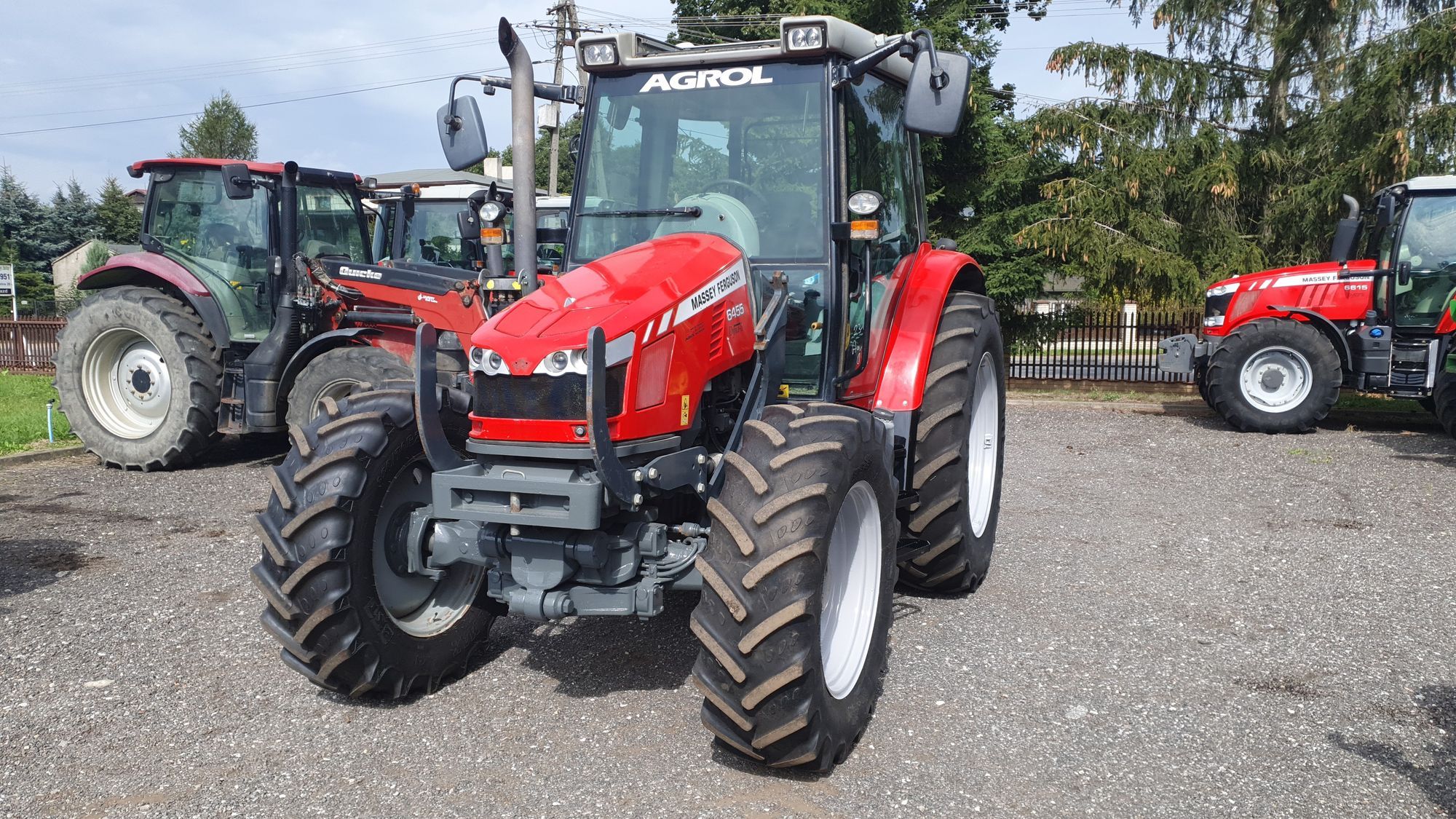 Massey Ferguson 6455 Tractor €33,000