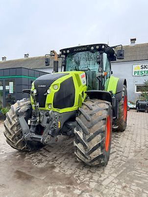 Claas Axion 870 Tractor €67,902