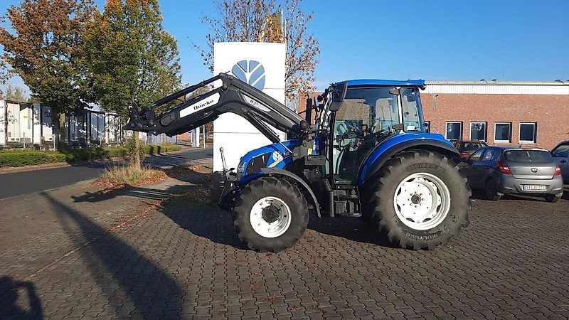 E-FARM: New Holland T4.55 - Tractor - id 3UGGUTL - €40,252 - Year of construction: 2018 - Engine hours: 1,625,Engine power (HP): 58,Germany