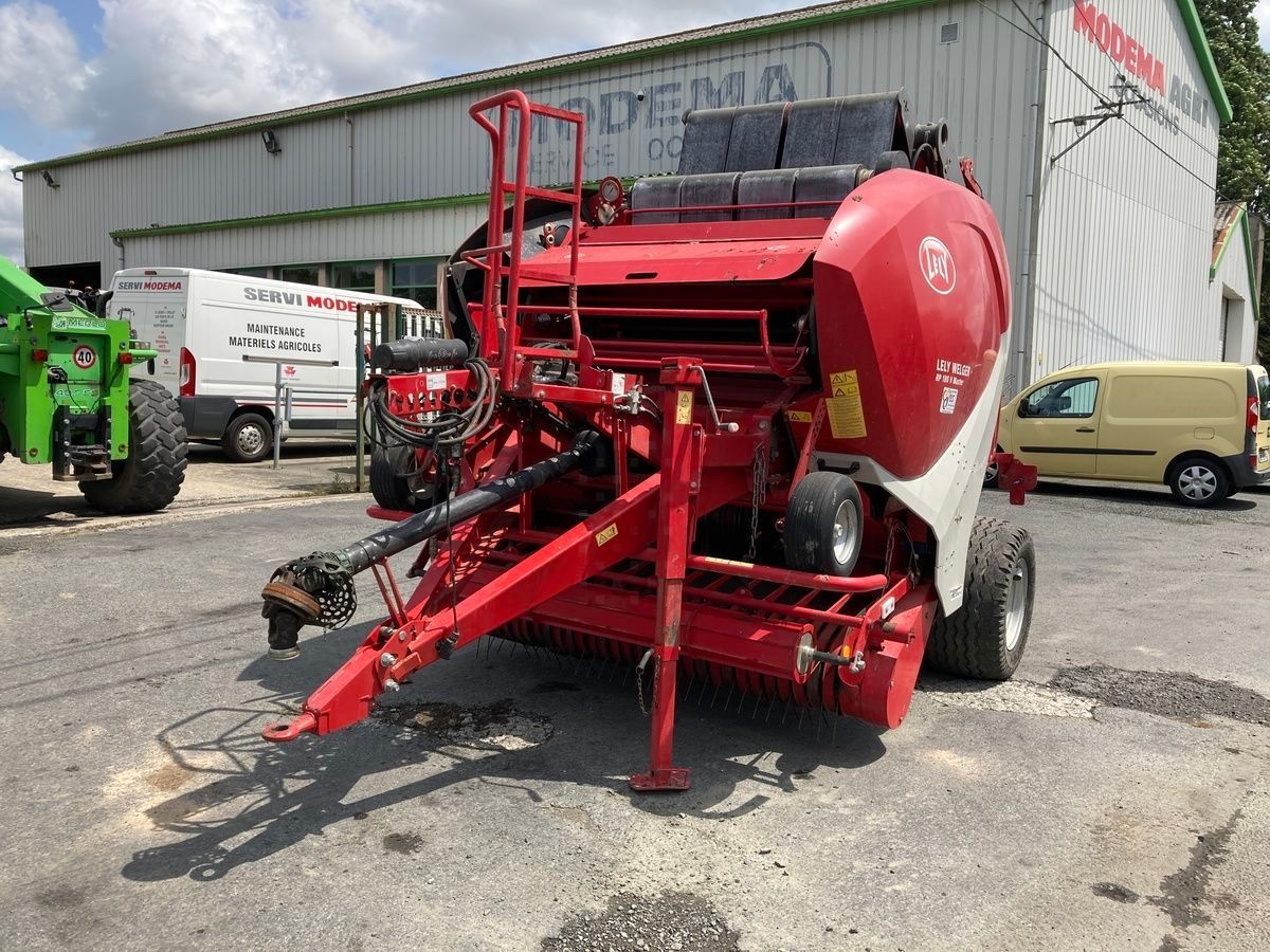 E-FARM: Lely-Welger rp 180 v master - Baler - id HBCMRL5 - €22,000 - Year of construction: 2017 - France