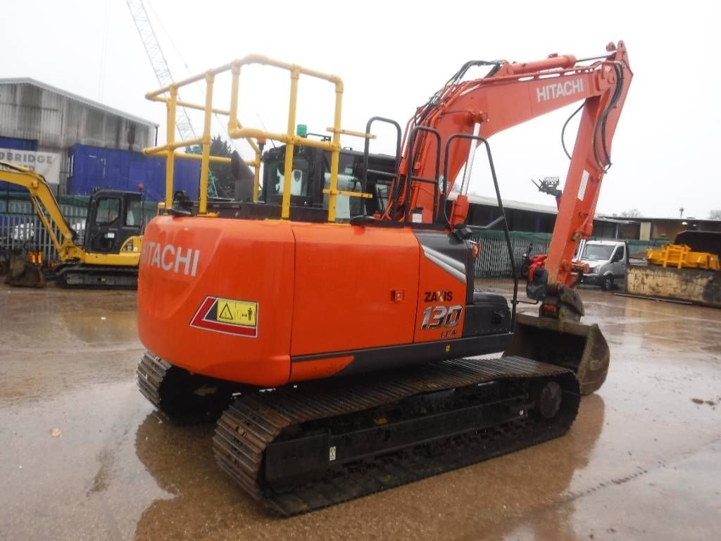 E-FARM: Hitachi zx 130 lc n-7 - Crawler excavator - id DW7RFLB
