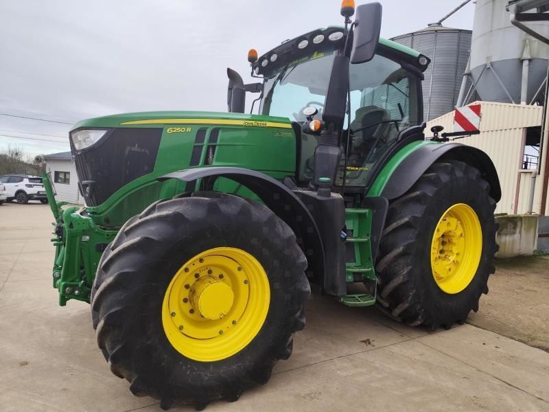 John Deere 6250 R Tracteur 142 000 €