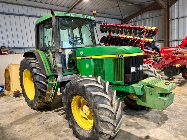 John Deere 6510 Premium Tractor 26.500 €