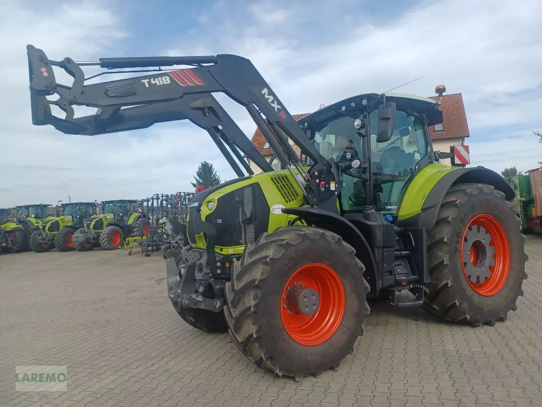 E-FARM: Claas Axion 870 CMATIC CEBIS - Traktor - id SJET2CC - 188.500 € - Baujahr: 2023 - Abgelesene Motorstunden: 1.445,Motorleistung (PS): 295,Deutschland