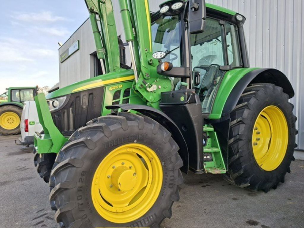 John Deere 6120 M Tractor €79,000