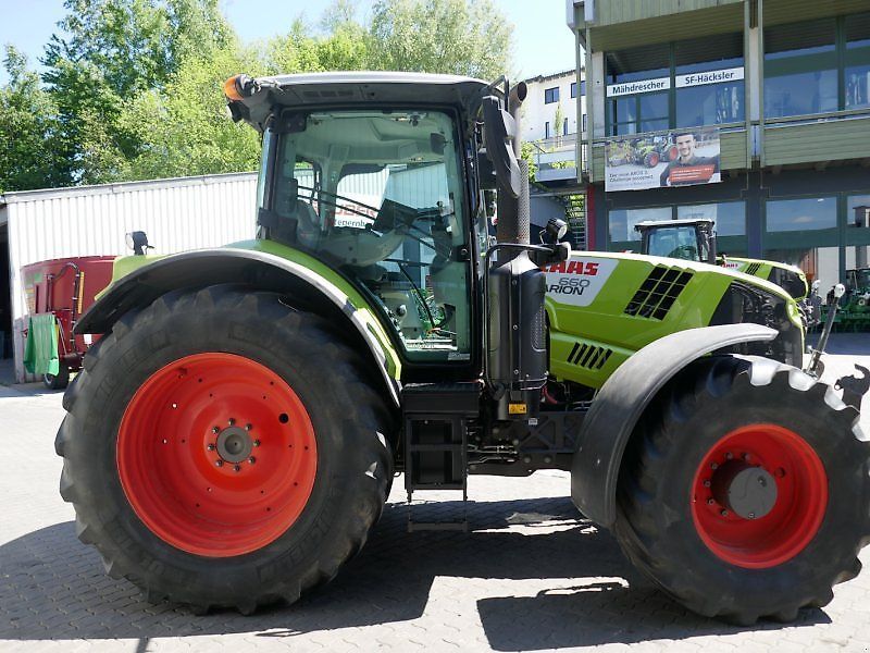 E-FARM: Claas Arion 660 CMATIC CEBIS - Traktor - id DXXCGG3 - 76.850 € - Baujahr: 2018 - Abgelesene Motorstunden: 4.608,Motorleistung (PS): 205,Deutschland