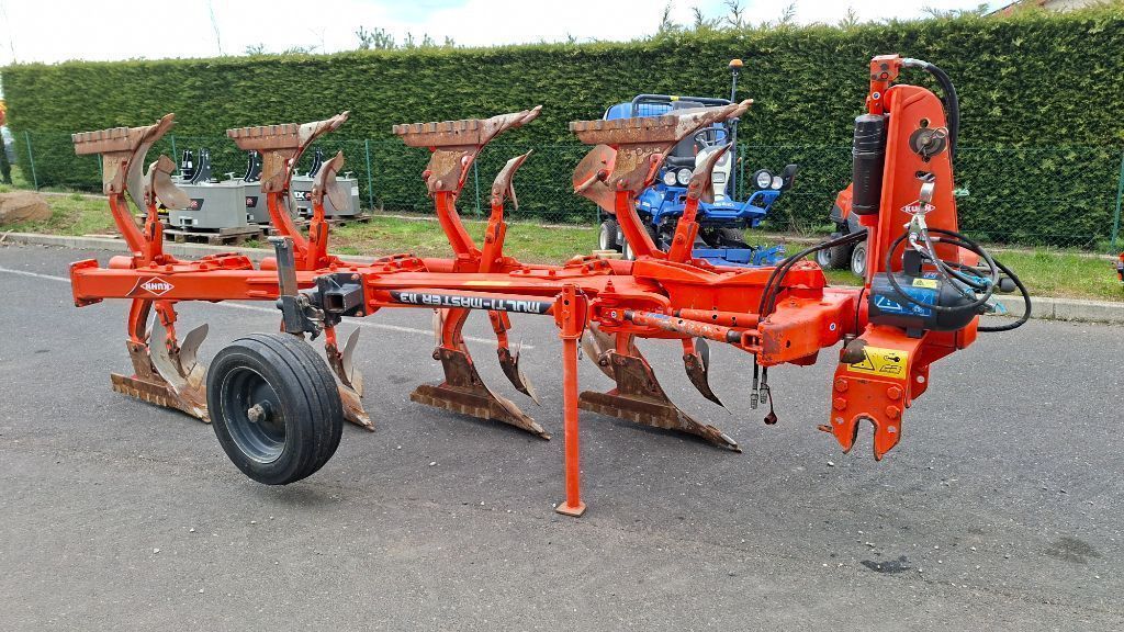Kuhn multimaster 113 Charrue 7 000 €
