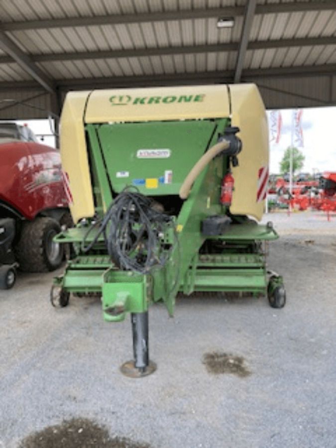 E-FARM: Krone BiG Pack 1290 - Presse à balles - id VDMZKAN - 48 000 € - Année: 2011 - Balles produites: 56 001,France