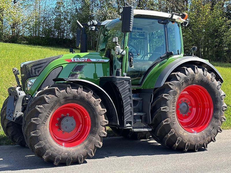Fendt 724 Vario Profi Plus Traktor 74.000 €