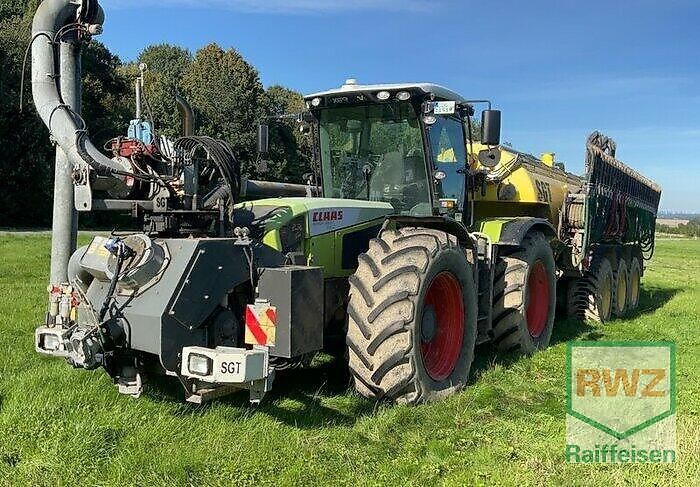 E-FARM: Claas Xerion 3800 TRAC - Τρακτέρ - id 5CRTUXC - 152.000 € - Χρονία: 2012 - Μετρητής ωρών: 9.375,Γερμανία
