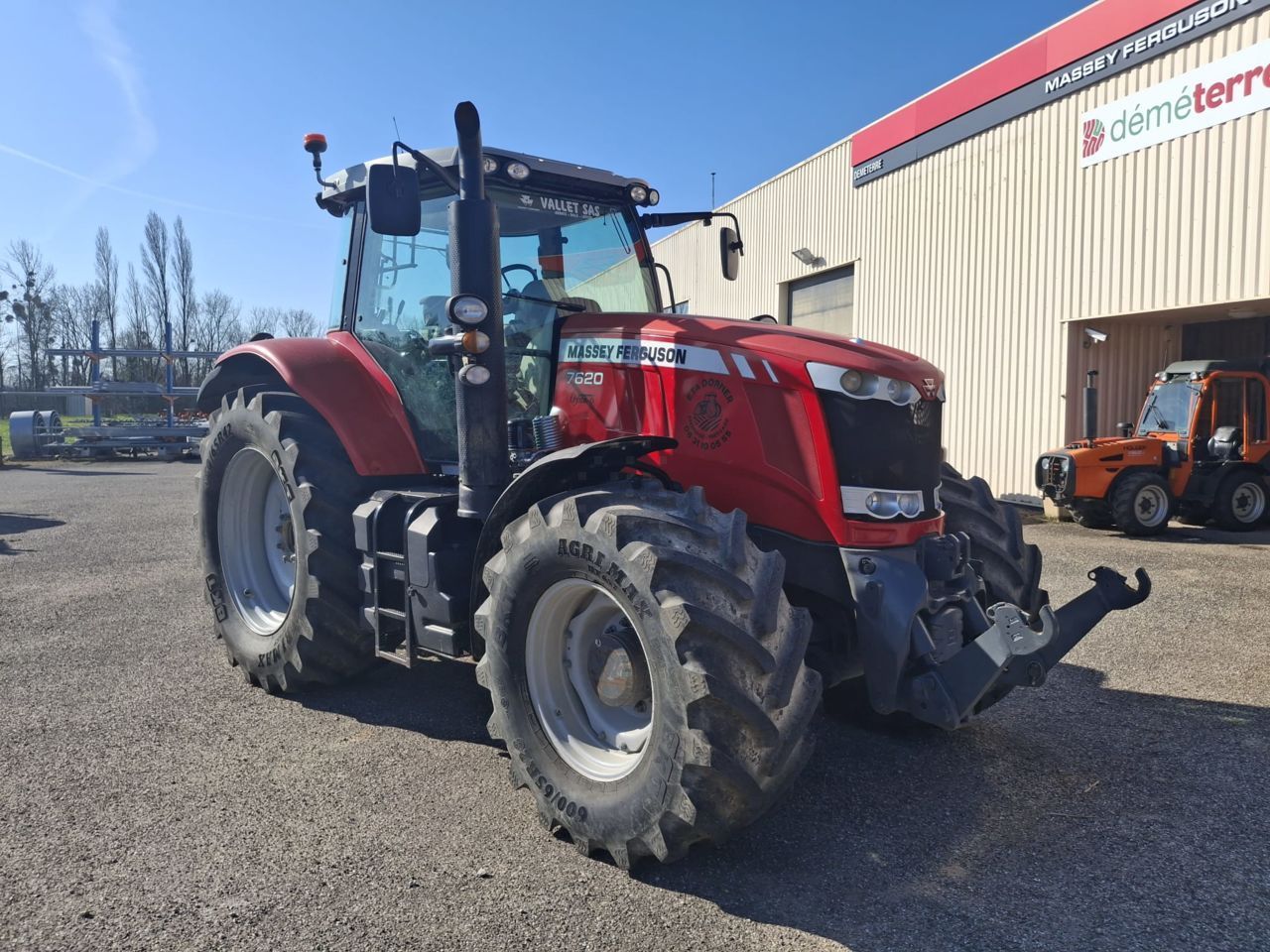 Massey Ferguson 7620 Dyna-6 Tractor €60,000