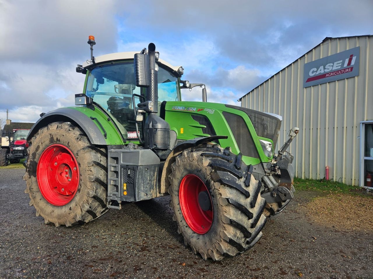 Fendt 826 Vario Profi Plus Traktor 178.000 €