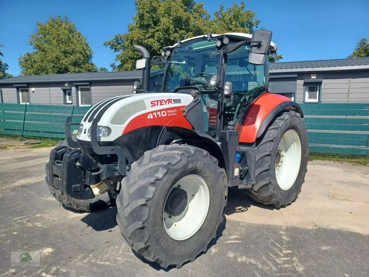 Steyr 4110 Multi Tractor €59,000